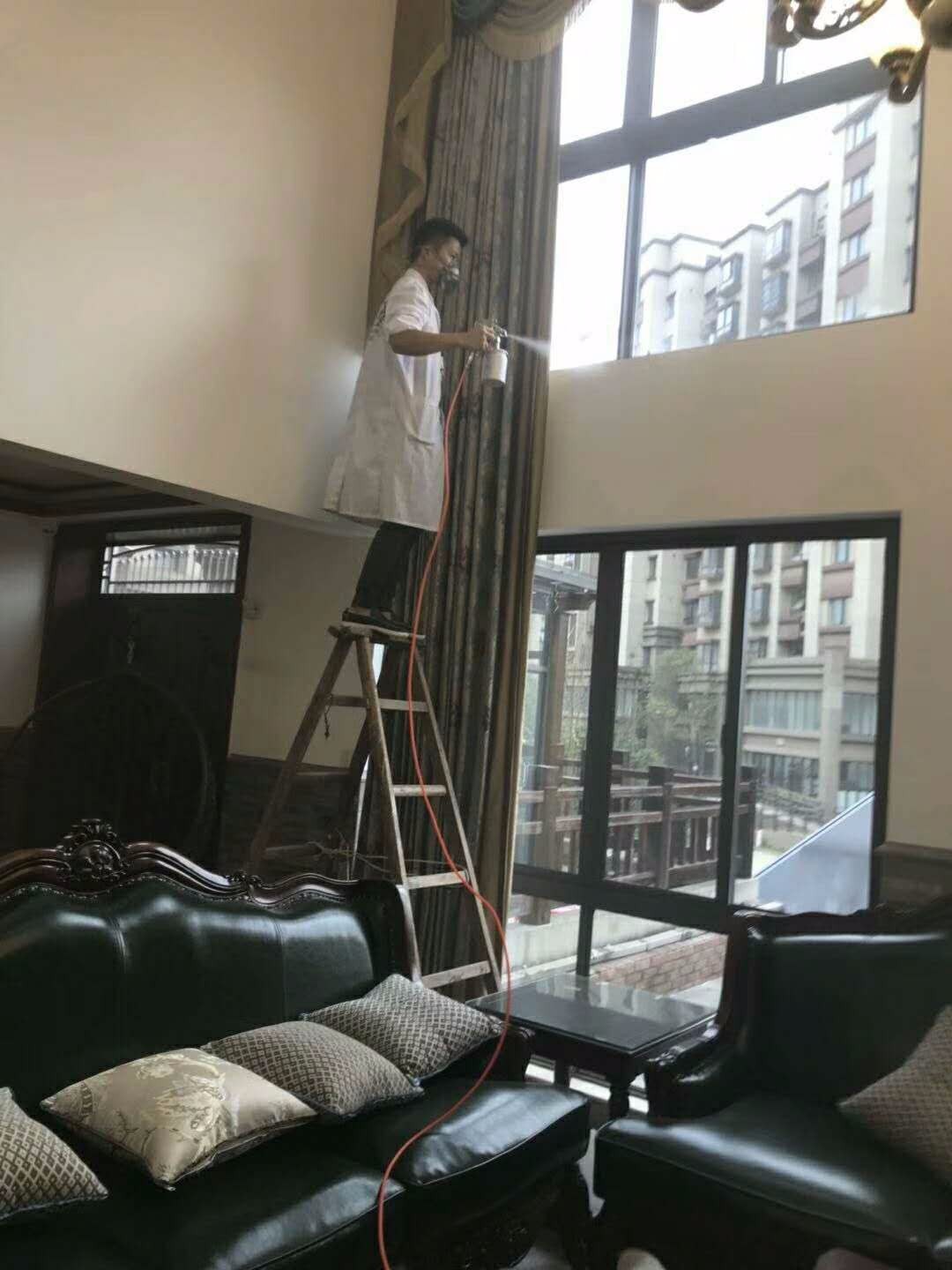 周女士別墅室內(nèi)空氣甲醛檢測治理項(xiàng)目